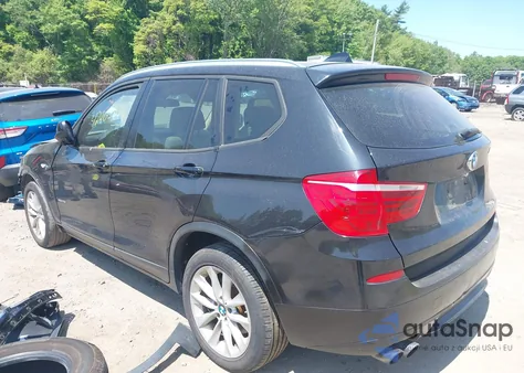 2013 BMW X3 xDrive28I z USA, uszkodzony, nr VIN 5UXWX9C54D0D06904